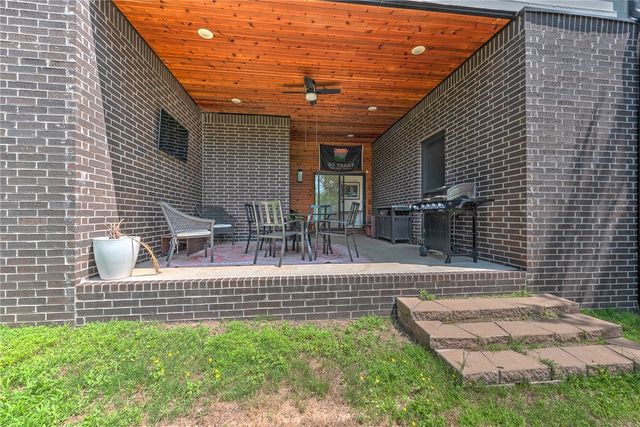 118 Briartown, Bentonville, AR 72712