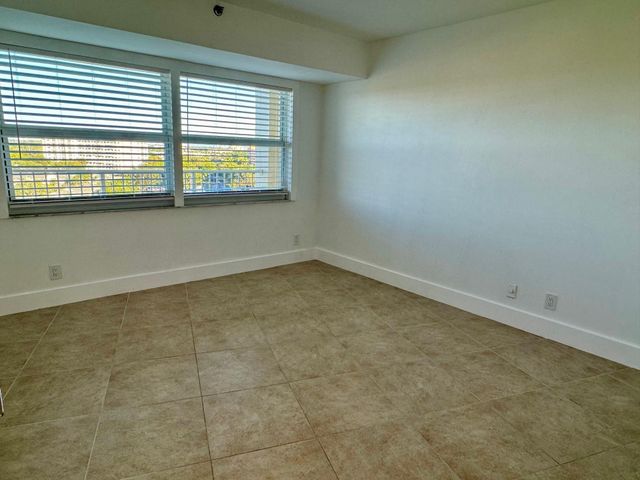 3095 N Course Drive, Pompano Beach, FL 33069