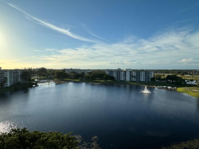 3095 N Course Drive, Pompano Beach, FL 33069