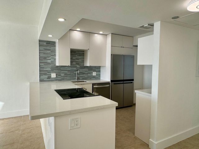 3095 N Course Drive, Pompano Beach, FL 33069