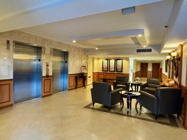3095 N Course Drive, Pompano Beach, FL 33069
