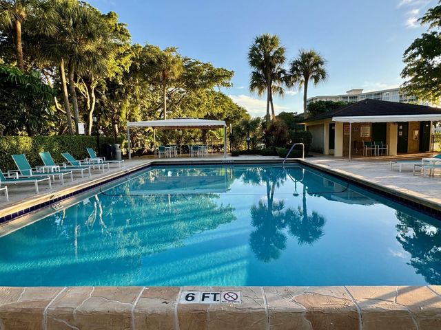 3095 N Course Drive, Pompano Beach, FL 33069