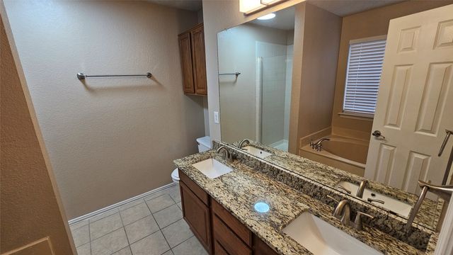 4405 Fox Meadows Lane, Mansfield, TX 76063