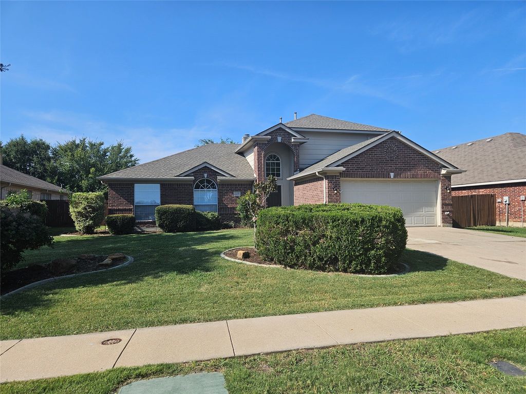 4405 Fox Meadows Lane, Mansfield, TX 76063