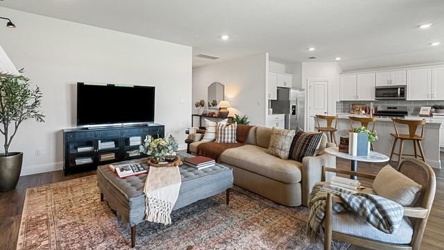 146 Union Pacific DR, Cedar Creek, TX 78612