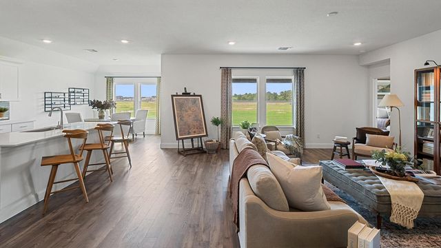 146 Union Pacific DR, Cedar Creek, TX 78612