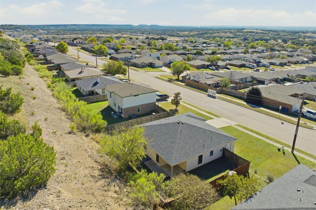 2108 Cline DR, Copperas Cove, TX 76522