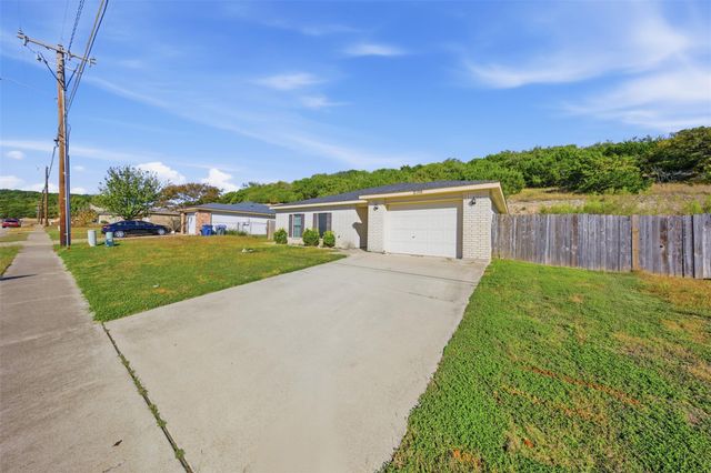 2108 Cline DR, Copperas Cove, TX 76522