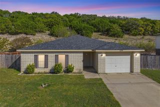 2108 Cline DR, Copperas Cove, TX 76522