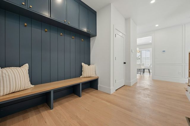 15 Calvin St, Lexington, MA 02420