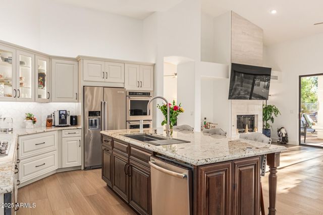 10907 E BELLA VISTA Drive, Scottsdale, AZ 85259