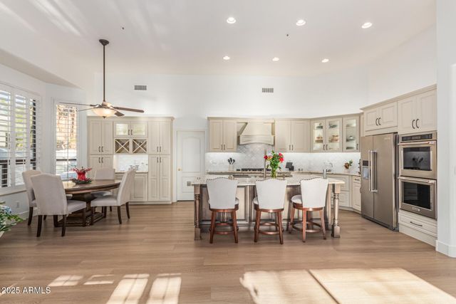 10907 E BELLA VISTA Drive, Scottsdale, AZ 85259