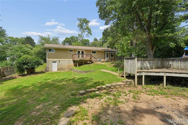 14 Ken Drive, Fenton, MO 63026