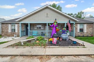 2713 & 2715 Plaza Lane, Lafayette, IN 47909