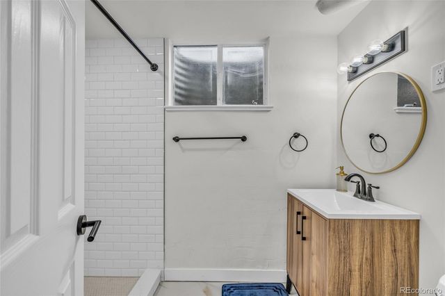 7092 W 4th Avenue, Lakewood, CO 80226