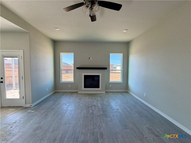 2550 Settlers Oak Drive, Belton, TX 76513