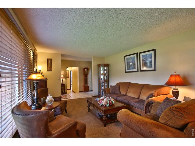 1370 Bellaire St, Broomfield, CO 80020
