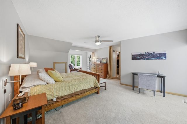 36 30th Street, Des Moines, IA 50312