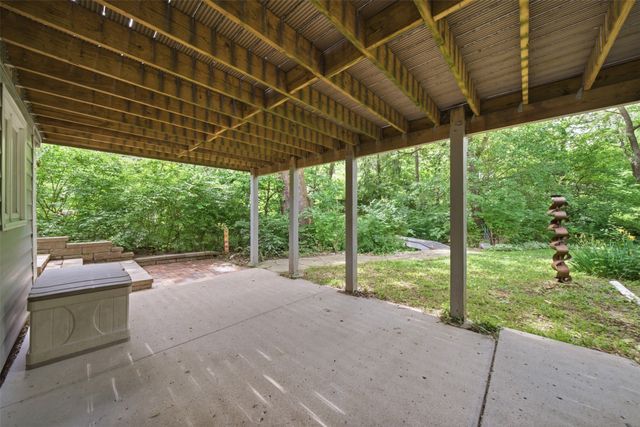 36 30th Street, Des Moines, IA 50312