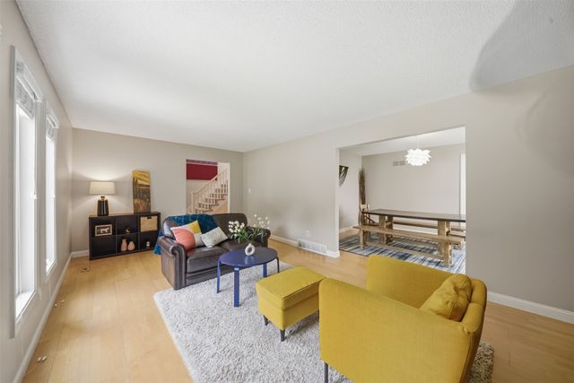 36 30th Street, Des Moines, IA 50312