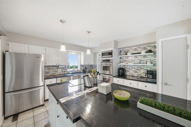 36 30th Street, Des Moines, IA 50312