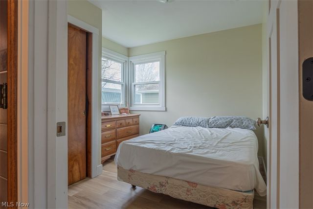 27268 Lakeside Drive, Beloit, OH 44609