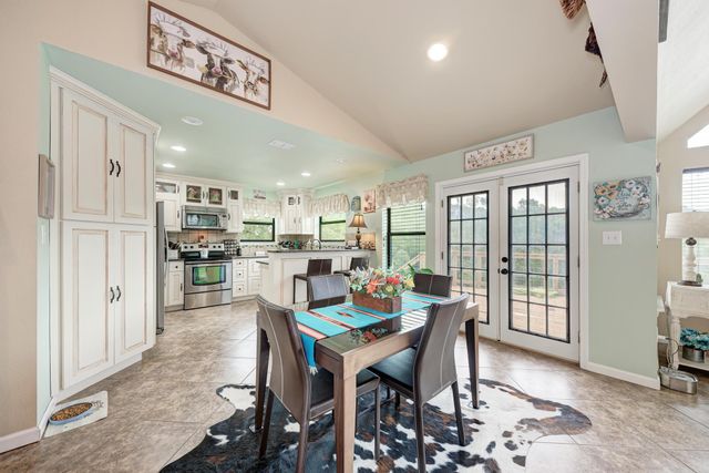 5093 Chimney Rock, Canyon Lake, TX 78133