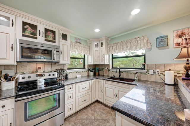 5093 Chimney Rock, Canyon Lake, TX 78133