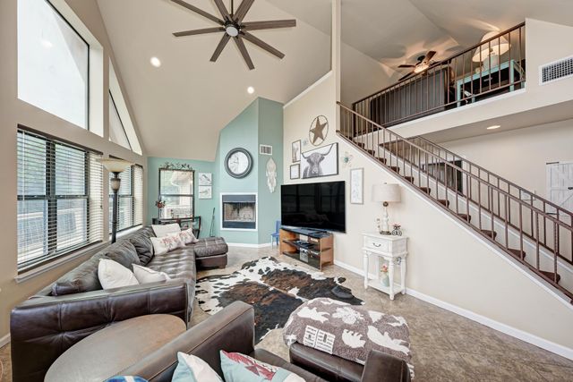 5093 Chimney Rock, Canyon Lake, TX 78133