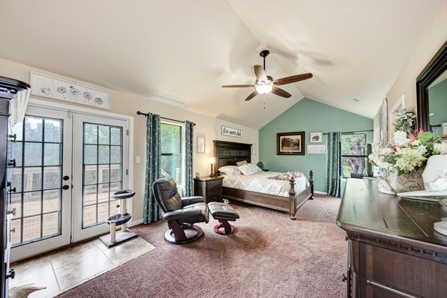 5093 Chimney Rock, Canyon Lake, TX 78133