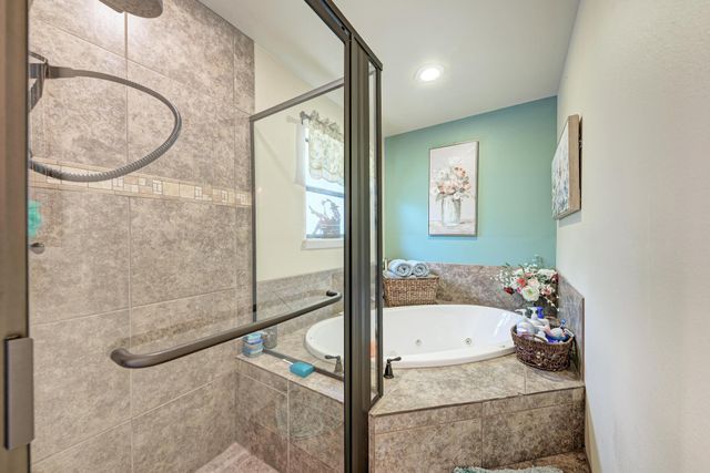 5093 Chimney Rock, Canyon Lake, TX 78133