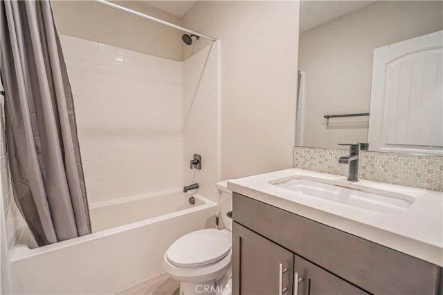 2041 Cork Oak Street, Palmdale, CA 93551