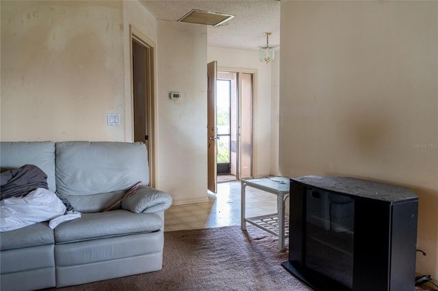 273 ROTONDA CIRCLE, Rotonda West, FL 33947
