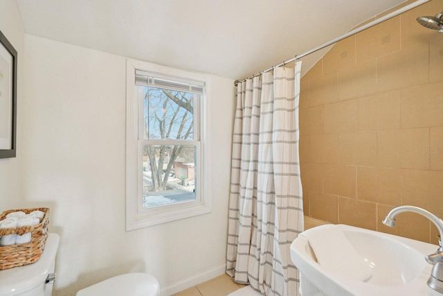 5320 W Melvina STREET, Milwaukee, WI 53216