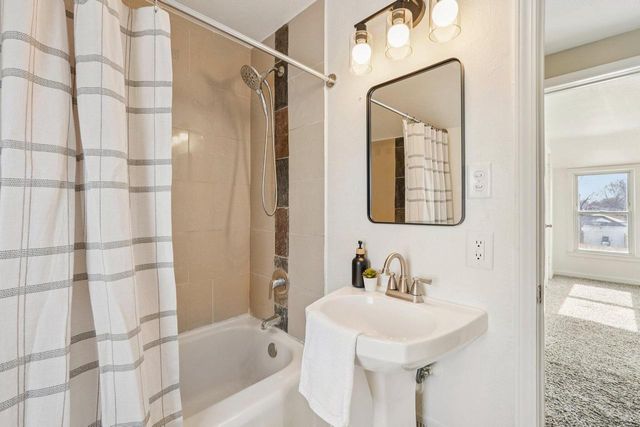 5320 W Melvina STREET, Milwaukee, WI 53216