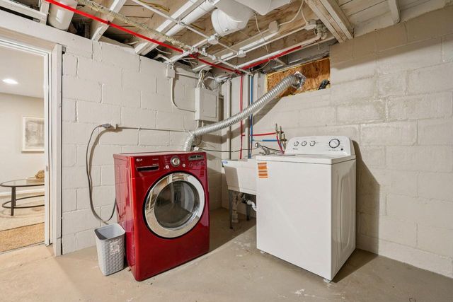 5320 W Melvina STREET, Milwaukee, WI 53216