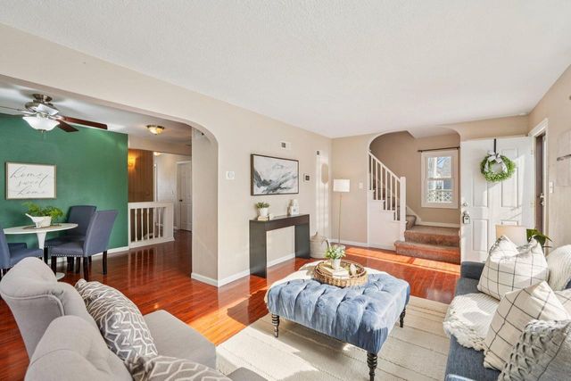 5320 W Melvina STREET, Milwaukee, WI 53216