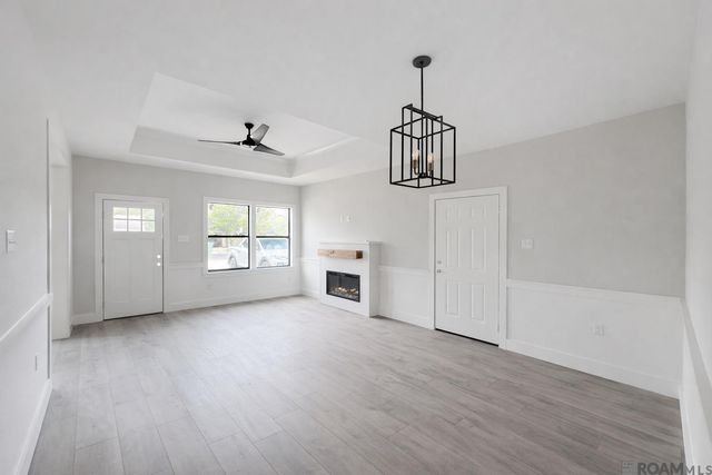 905 Bohne Rd, Port Allen, LA 70767