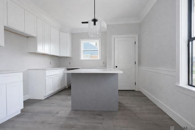 905 Bohne Rd, Port Allen, LA 70767