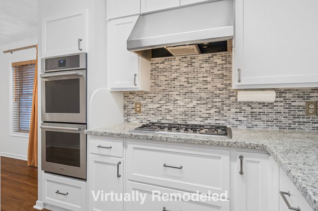 2828 Larkspur Lane, Dallas, TX 75233