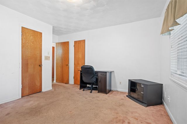 2828 Larkspur Lane, Dallas, TX 75233