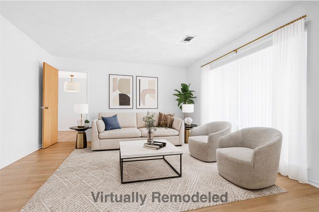 2828 Larkspur Lane, Dallas, TX 75233