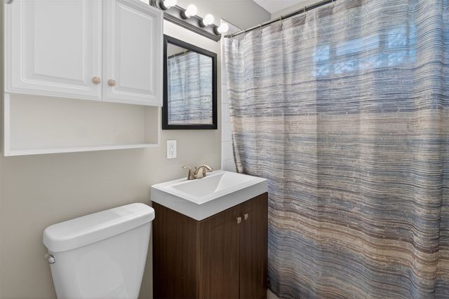 810 SE Belmont Drive, Ankeny, IA 50021