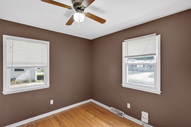 810 SE Belmont Drive, Ankeny, IA 50021