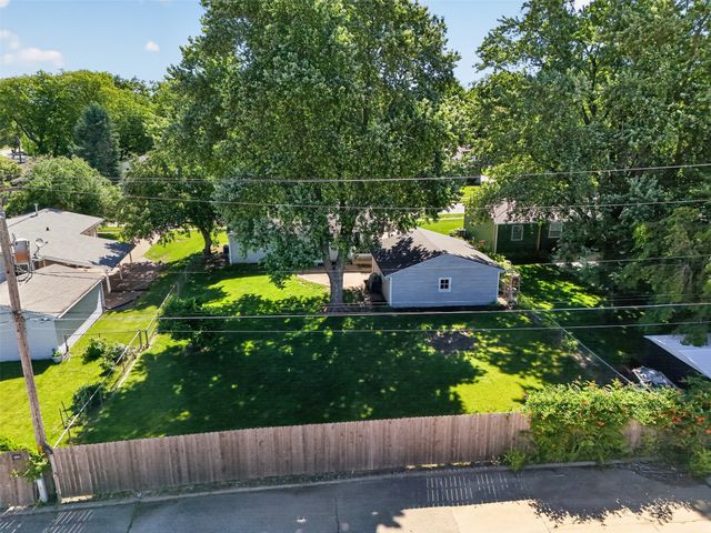810 SE Belmont Drive, Ankeny, IA 50021