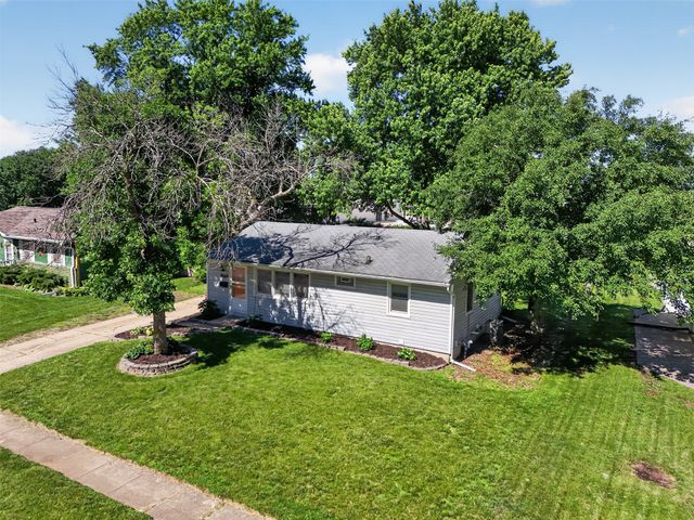 810 SE Belmont Drive, Ankeny, IA 50021
