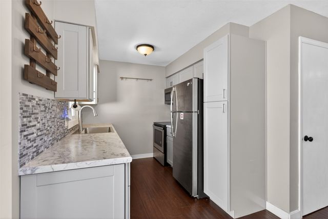 810 SE Belmont Drive, Ankeny, IA 50021