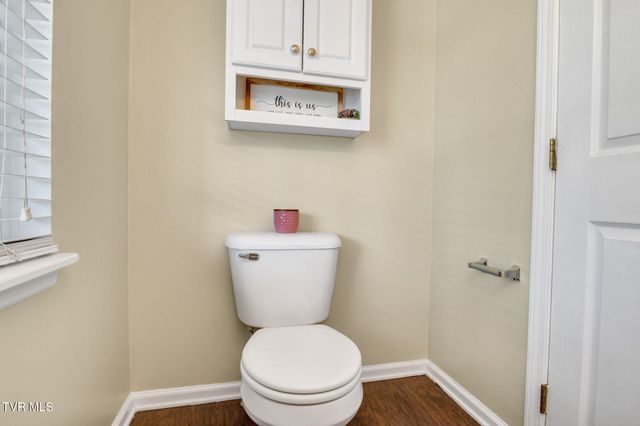 208 Hallock Place, Abingdon, VA 24210