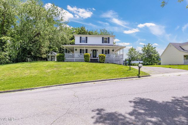 208 Hallock Place, Abingdon, VA 24210