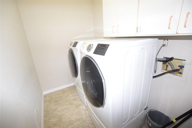 1025 LESTER RIDGE COURT, Kissimmee, FL 34747